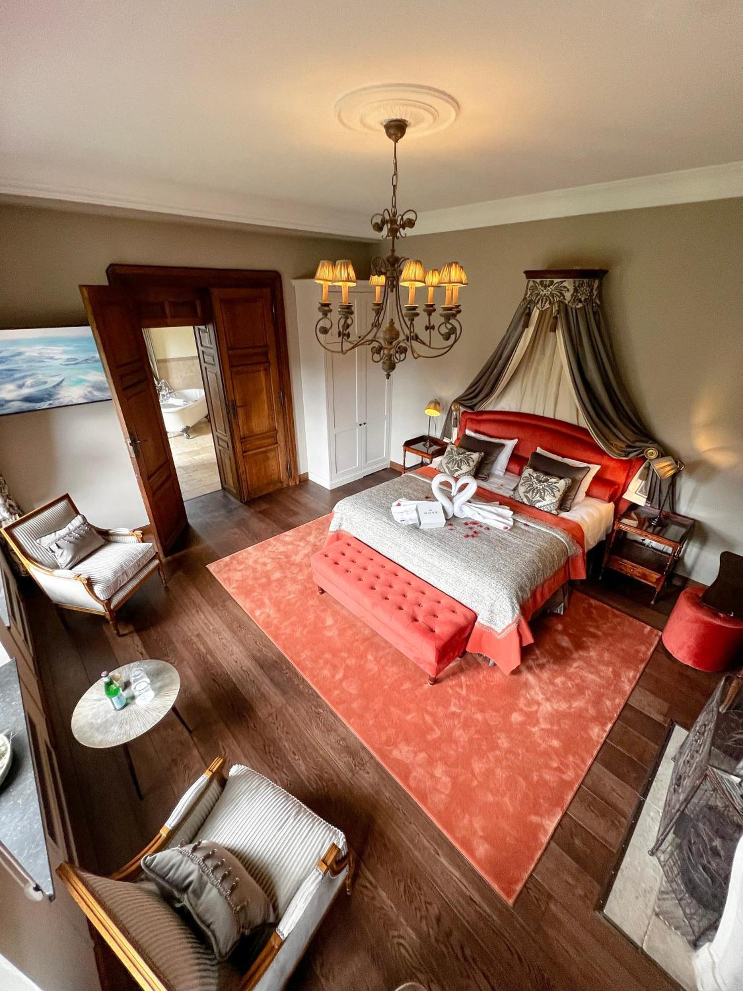 Chateau D'urspelt Hotel 4*